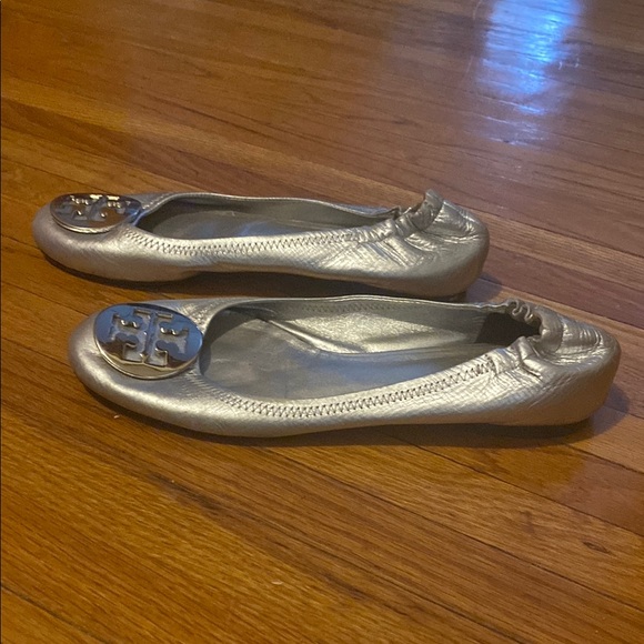 Tory Burch Silver Ballet Flats Woman 7 1/2 - Picture 4 of 7